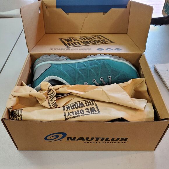 Nautilus Safety Shoes Women's 8.5 D Wide Teal Spark EH CN SR Style N1070 - Picture 16 of 16